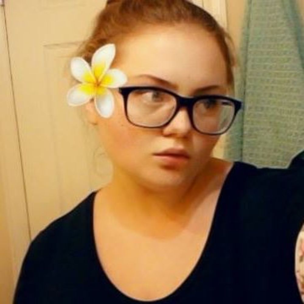 Meet your Posher, Nikkita